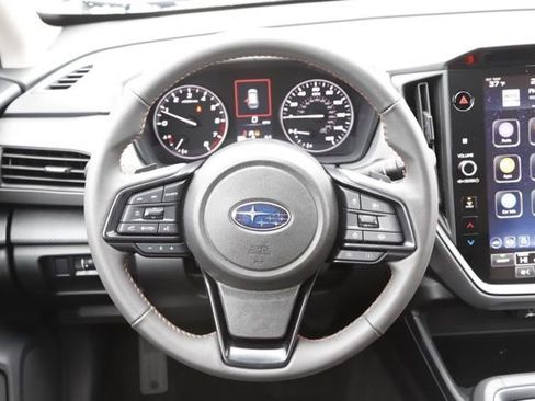 Certified 2025 Subaru Crosstrek 2.5i Limited image 18
