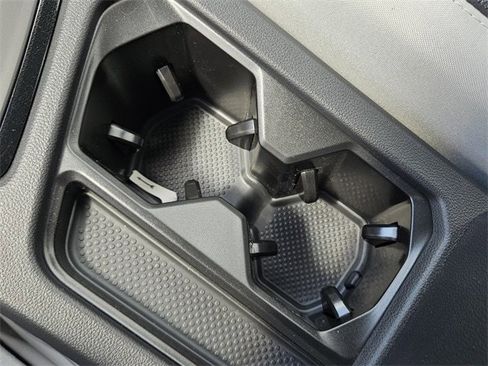 New 2025 Volkswagen Taos S image 21