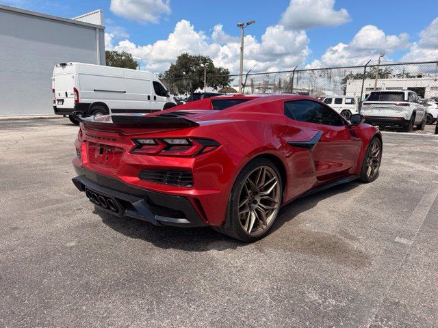 Used 2023 Chevrolet Corvette Z06 w/ Stealth Interior Trim Package RWD image 4