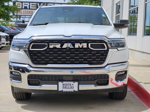 New 2026 RAM 1500 4x4 Crew Cab image 5