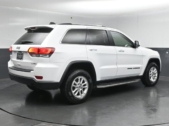 Used 2020 Jeep Grand Cherokee Laredo w/ Security & Convenience Group AWD/4WD image 7