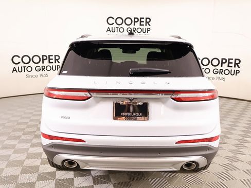 New 2026 Lincoln Corsair Premiere image 22