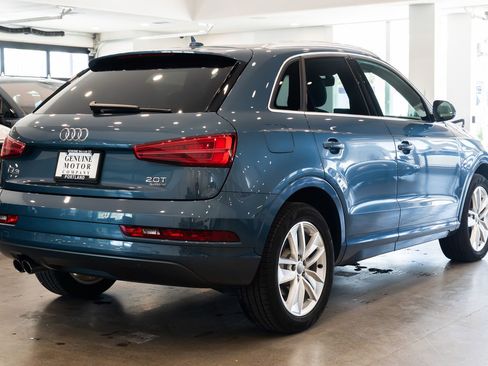 Used 2018 Audi Q3 2.0T Premium Plus image 4