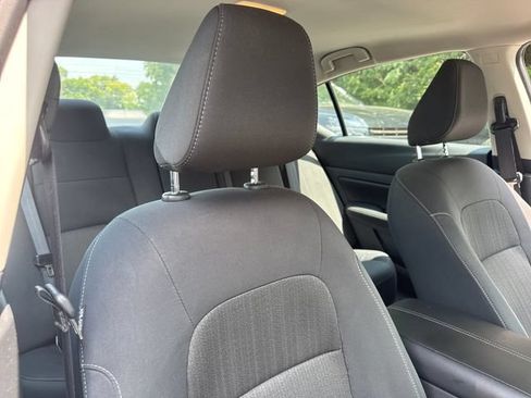 Used 2025 Nissan Altima 2.5 SV FWD image 23