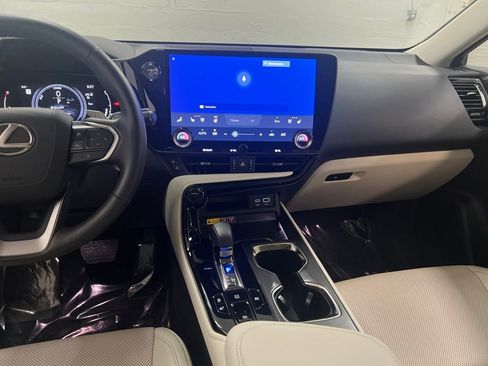 Used 2025 Lexus NX 300h AWD w/ Accessory Package (K3) image 20