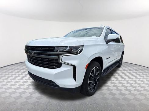 Used 2022 Chevrolet Suburban RST w/ Luxury Package RWD image 1