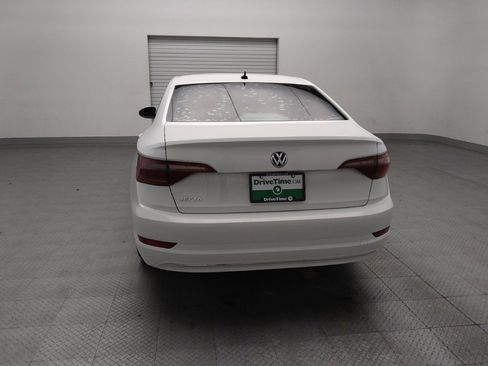 Used 2019 Volkswagen Jetta SE w/ Cold Weather Package FWD image 6