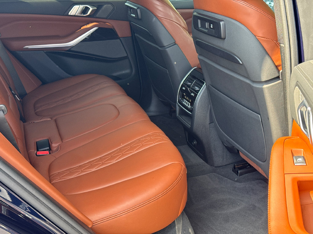 Used 2019 BMW X5 xDrive40i AWD/4WD image 14