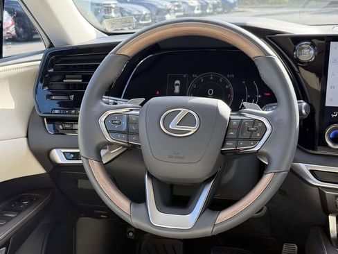 Used 2023 Lexus RX 350 Premium image 9