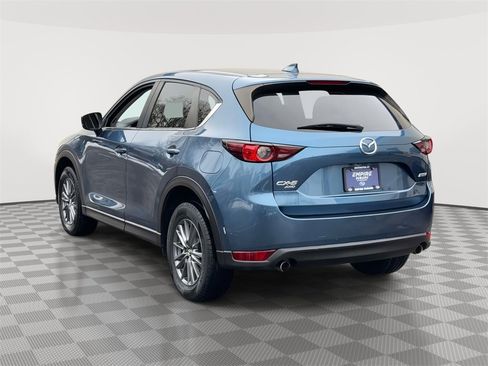 Used 2017 MAZDA CX-5 Touring w/ Preferred Equipment Package image 5