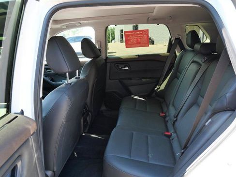 Certified 2023 Nissan Rogue SV w/ SV Premium B Package AWD/4WD image 9
