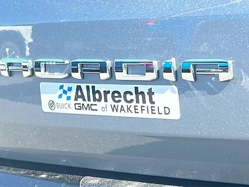 New 2024 GMC Acadia Denali w/ LPO, Floor Liner Package image 7