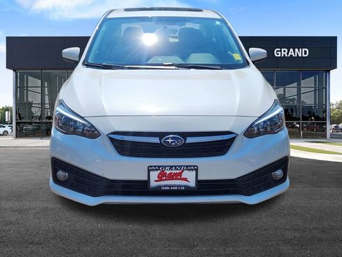 Used 2020 Subaru Impreza Premium image 3