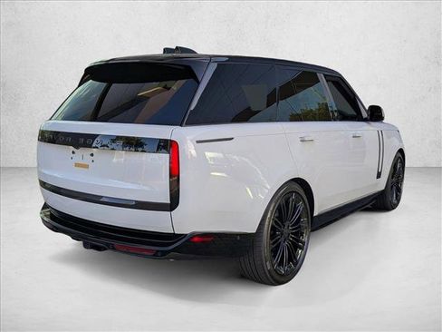 New 2026 Land Rover Range Rover Autobiography AWD/4WD image 2