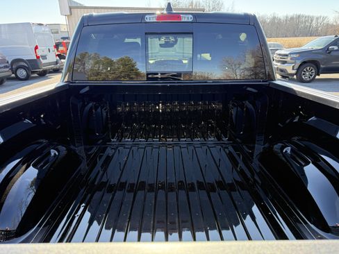 New 2026 RAM 1500 Laramie w/ Sport Appearance Package AWD/4WD image 7