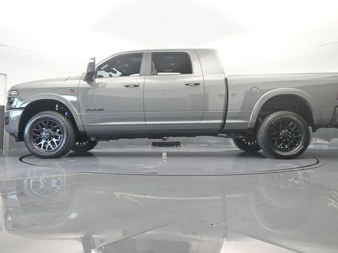 Used 2026 RAM 2500 Limited image 76
