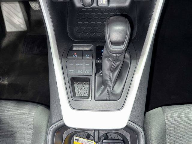 Certified 2025 Toyota RAV4 XLE AWD/4WD image 30
