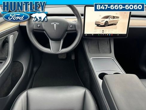 Used 2023 Tesla Model Y Long Range image 16