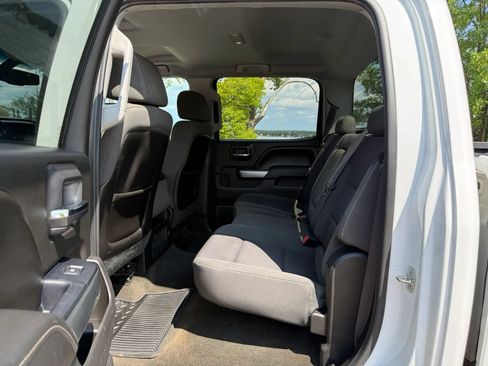 Used 2015 Chevrolet Silverado 2500 LT AWD/4WD image 16