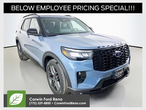 New 2026 Ford Explorer ST-Line w/ ST-Line Street Pack AWD/4WD image 1