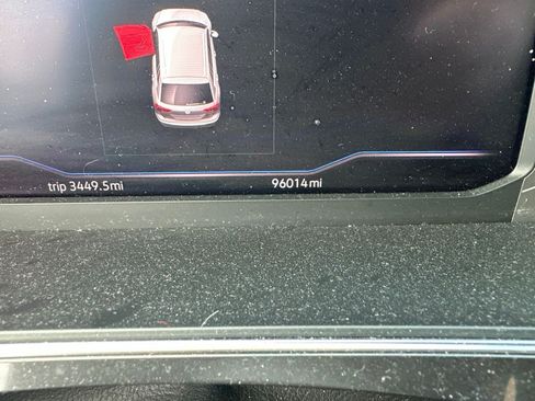 Used 2020 Volkswagen Tiguan SEL FWD image 7