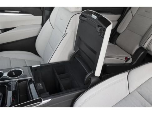 Certified 2026 Cadillac Escalade Sport w/ LPO, ONYX Package AWD/4WD image 13
