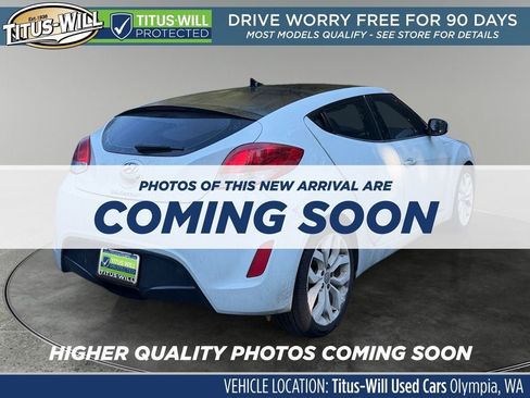 Used 2012 Hyundai Veloster w/ Style Pkg FWD image 4