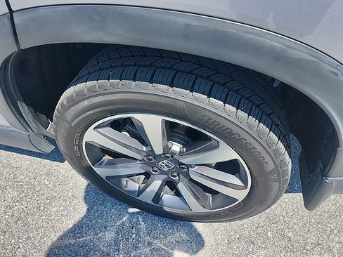 Used 2023 Honda Pilot Elite image 12
