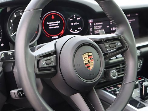 Used 2020 Porsche 911 Carrera 4S image 21