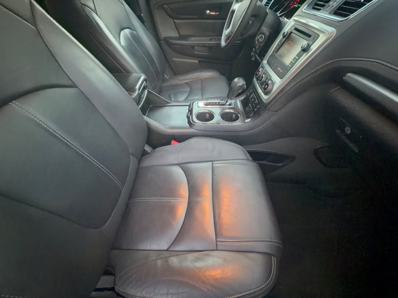 Used 2015 GMC Acadia SLT AWD/4WD image 30