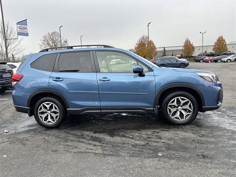 Used 2021 Subaru Forester Premium w/ Popular Package #1 image 12