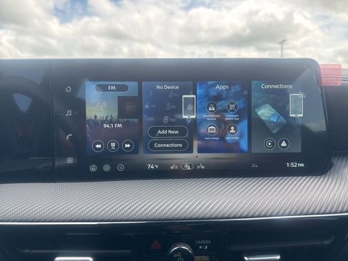 Certified 2026 Nissan Kicks SR w/ Cold Weather Package FWD image 38