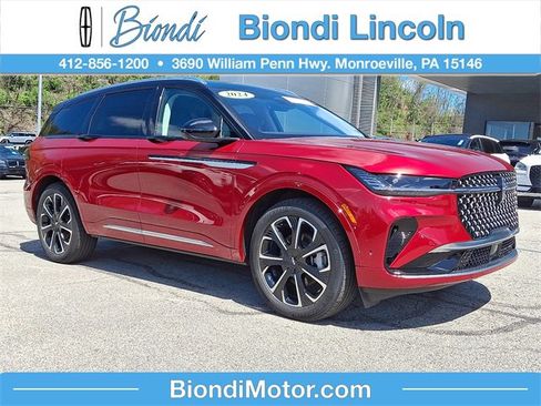 Certified 2024 Lincoln Nautilus Reserve AWD/4WD image 1