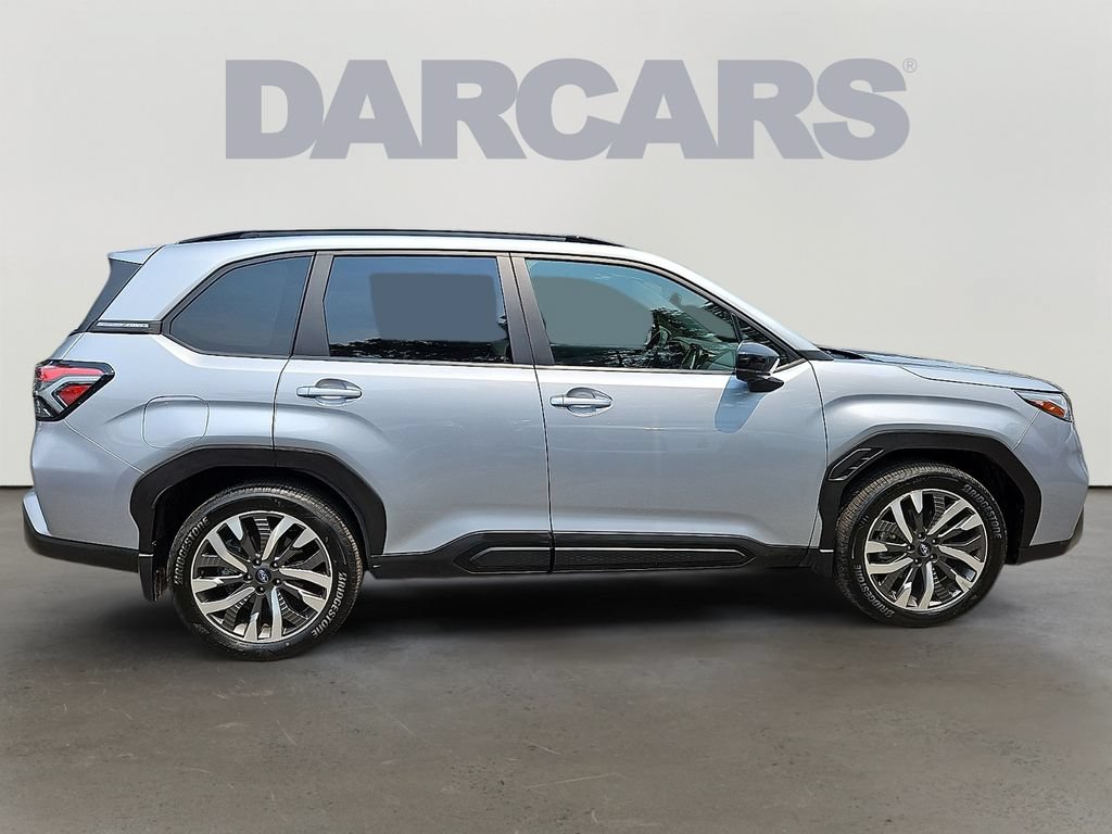Used 2025 Subaru Forester Touring AWD/4WD image 7