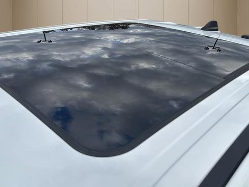 New 2025 RAM 1500 Limited image 15