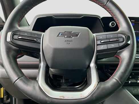 Used 2024 Chevrolet Colorado Z71 w/ Z71 Convenience Package 2 image 11