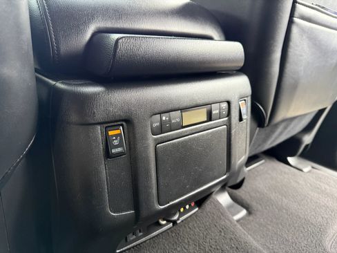 Used 2014 INFINITI QX80 4WD w/ Theater Package image 19