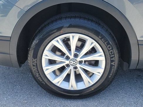 Used 2019 Volkswagen Tiguan S w/ Driver Assistance Package FWD image 5