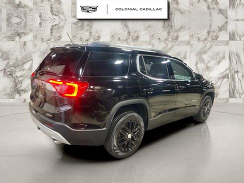 Used 2019 GMC Acadia SLT w/ LPO, Floor Liner Package image 4