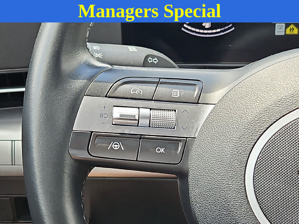 Used 2025 Hyundai Kona SEL FWD image 19