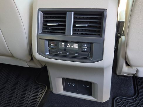Certified 2023 Volkswagen Atlas SE AWD/4WD image 64