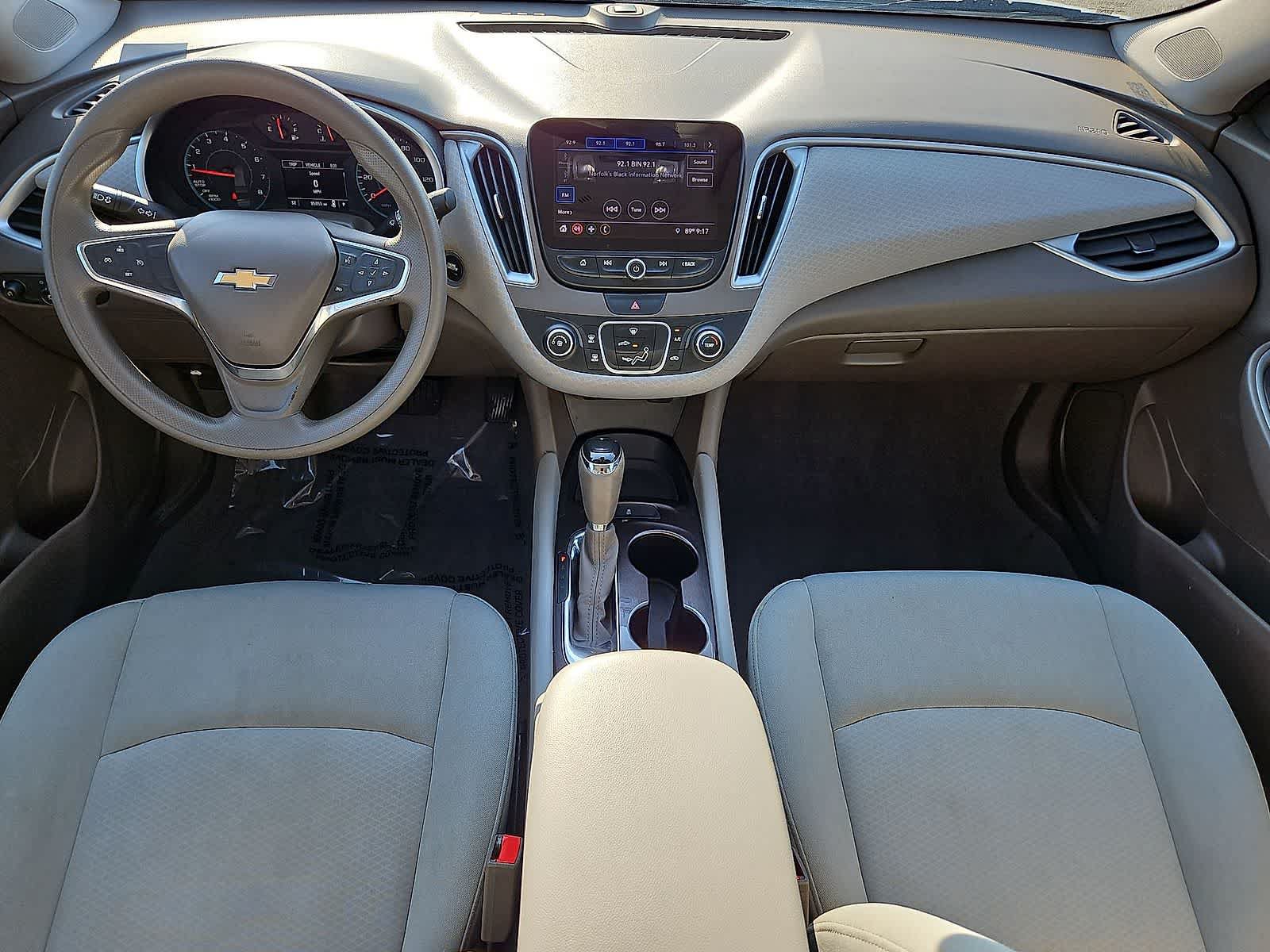 Certified 2019 Chevrolet Malibu LS FWD image 25