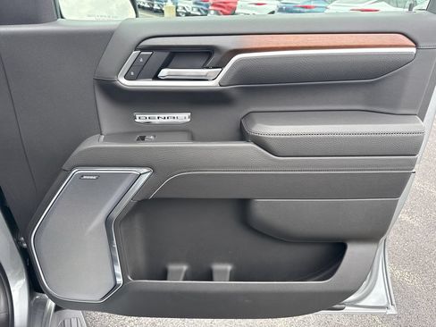 New 2026 GMC Sierra 1500 Denali AWD/4WD image 36