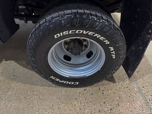 Used 2024 Ford F350 XLT image 13