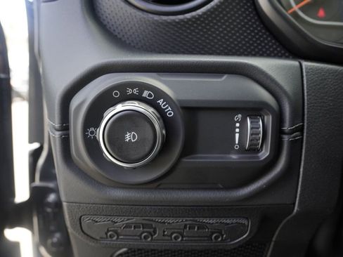 New 2026 Jeep Wrangler Unlimited Rubicon AWD/4WD image 12