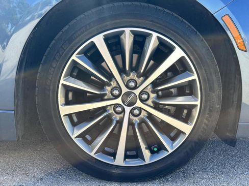 Used 2018 Lincoln MKZ Select w/ Select Plus Package image 37