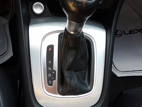 Used 2018 Audi Q3 2.0T Premium Plus w/ Premium Plus Package image 24