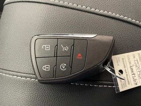 New 2026 Chevrolet Traverse LT w/ Midnight/Sport Edition AWD/4WD image 22