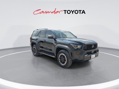 Certified 2025 Toyota 4Runner TRD Off-Road Premium w/ Tow Technology Package AWD/4WD image 2