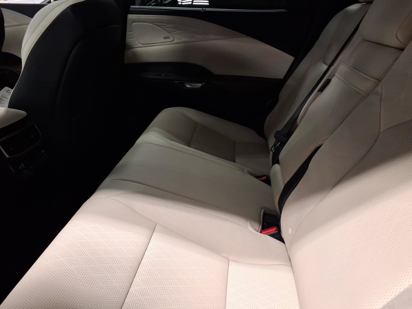 New 2026 Lexus RX 350 w/ Convenience Package AWD/4WD image 12
